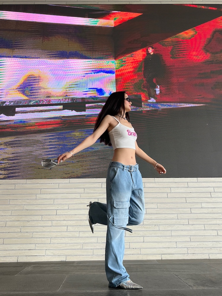 Design Sense Niche Light Blue Wide-leg Tooling Jeans Women - Image 5