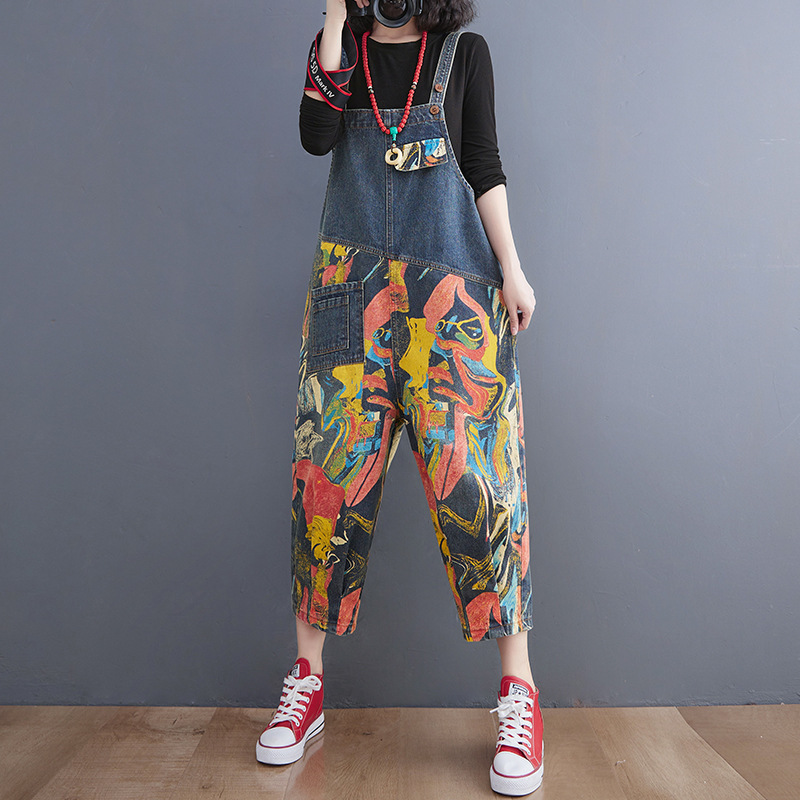 Lean Printed Jeans With Straps And Cropped Trousers For Women